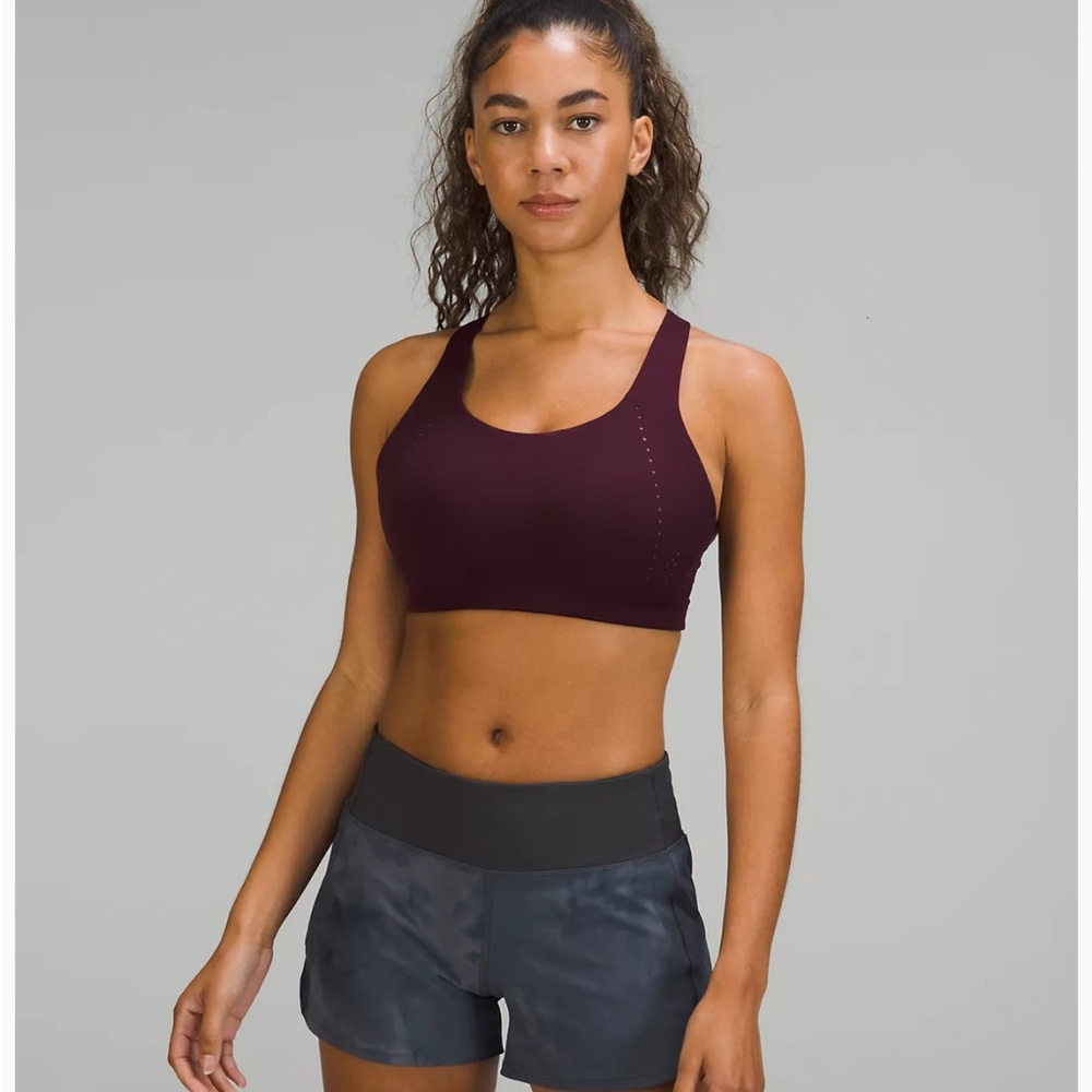 Lululemon bra